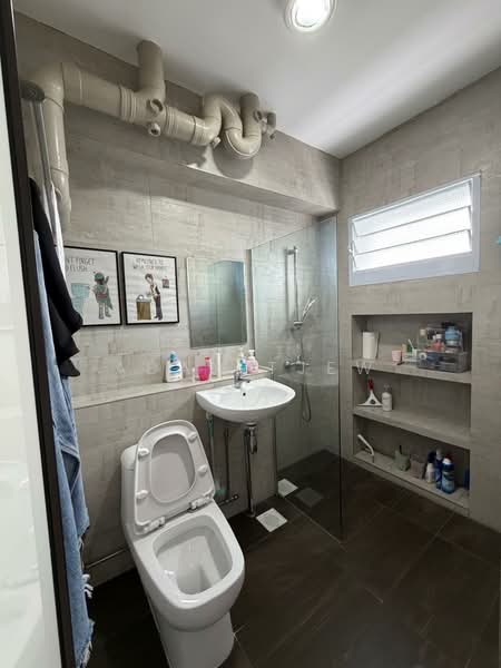 571 Pasir Ris Street 53 HDB Flat For Sale at S$ 888,000 | PropertyGuru Singapore - Bathroom