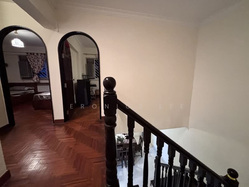 124 Tampines Street 11 HDB Flat For Sale at S$ 948,888 | PropertyGuru Singapore - Corridor