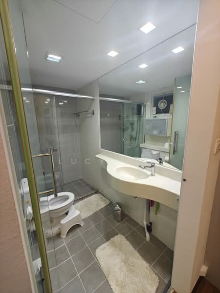 267B Compassvale Link, 267B Compassvale Link, 2 Bedrooms, 980 sqft, HDB Flat For Rent, by Lucy Teo, 500063510 - Bathroom - PropertyGuru.com.sg