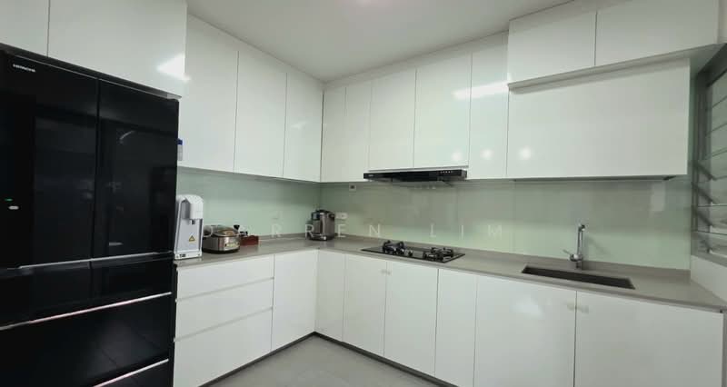 105A Bidadari Park Drive HDB Flat For Sale at S$ 1,139,999 | PropertyGuru Singapore - Kitchen