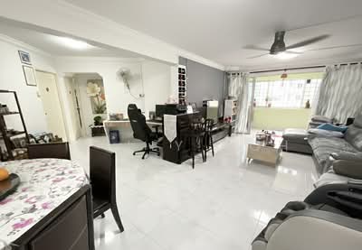 For Sale - 710 Hougang Avenue 2