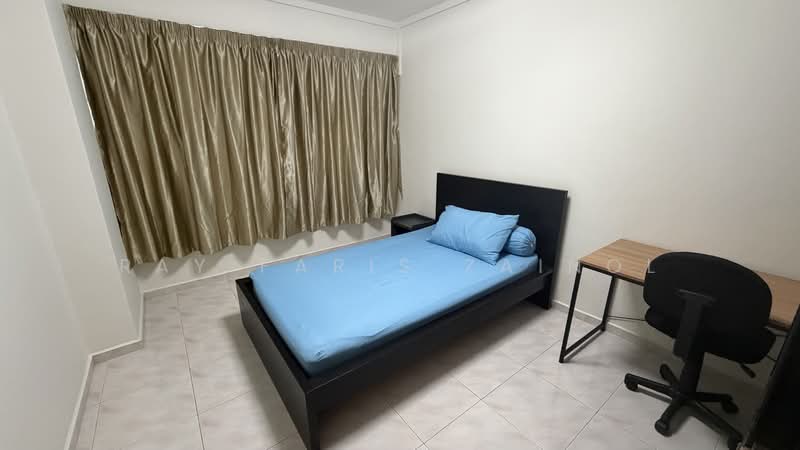 558 Pasir Ris Street 51, 558 Pasir Ris Street 51, Room Rental, 250 sqft, HDB Flat For Rent, by Ray Faris Zainol, 500063543 - Bedroom - PropertyGuru.com.sg