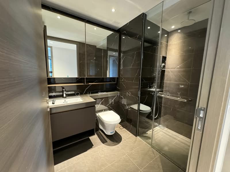 The Florence Residences Condominium For Sale at S$ 1,198,000 | PropertyGuru Singapore - Bathroom