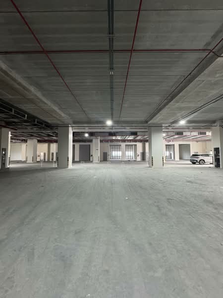 Stellar @ Tampines, 12 Tampines North Drive 4, 834 sqft, Factory / Workshop (B2) For Rent, by Theresa THY, 500063547 - Car Park - CommercialGuru.com.sg