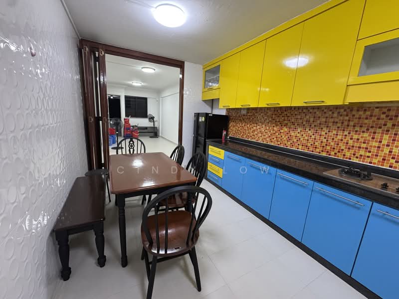 308 Clementi Avenue 4, 308 Clementi Avenue 4, 2 Bedrooms, 721 sqft, HDB Flat For Rent, by Cindy Low, 500063559 - Kitchen - PropertyGuru.com.sg