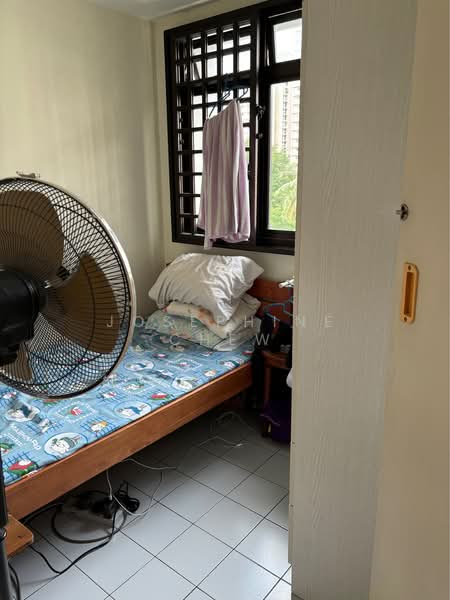 21 Dover Crescent, 21 Dover Crescent, Room Rental, 100 sqft, HDB Flat For Rent, by Josephine Chew, 500063560 - Bedroom - PropertyGuru.com.sg