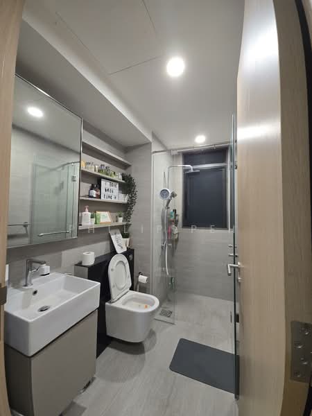 Parc Life Executive Condominium For Sale at S$ 1,970,000 | PropertyGuru Singapore - Bathroom