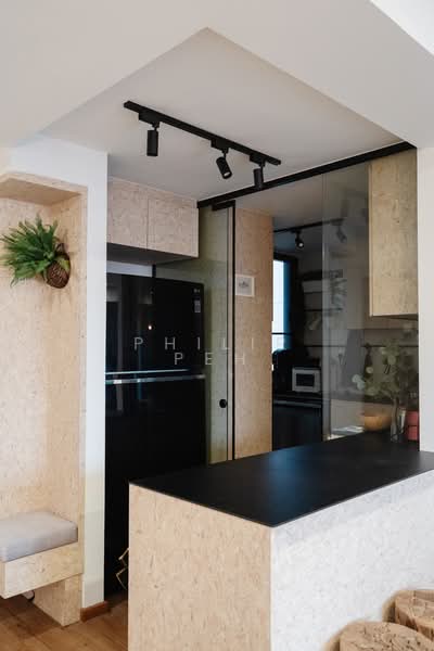 Parc Life, 21 Sembawang Crescent, 4 Bedrooms, 1,270 sqft, Executive Condominium For Sale, by Philip Peh, 500063568 - Kitchen - PropertyGuru.com.sg