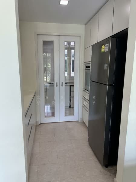 Monterey Park Condominium, 25 West Coast Rise, Room Rental, 150 sqft, Condominium For Rent, by Cristina Viray Uy, 500063574 - Dry Kitchen - PropertyGuru.com.sg