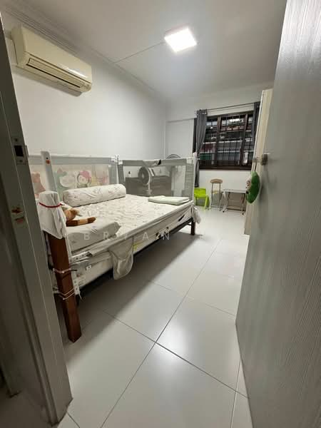 556 Woodlands Drive 53 HDB Flat For Sale at S$ 688,000 | PropertyGuru Singapore - Bedroom