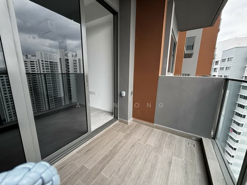 AMO Residence Condominium For Sale at S$ 2,086,000 | PropertyGuru Singapore - Balcony