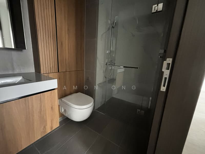AMO Residence Condominium For Sale at S$ 2,086,000 | PropertyGuru Singapore - Bathroom