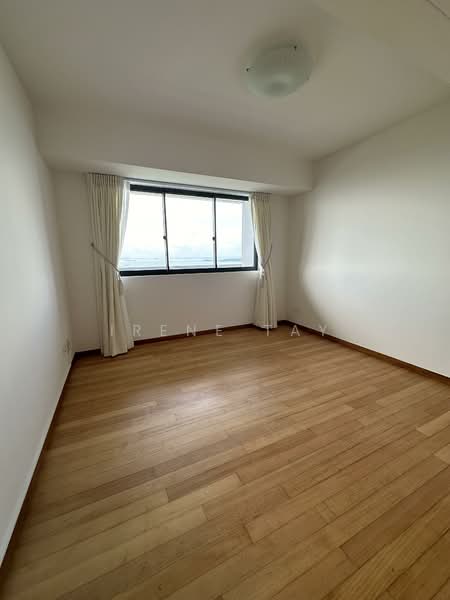 Marina Bay Residences Condominium For Sale at S$ 1,800,000 | PropertyGuru Singapore - Interior