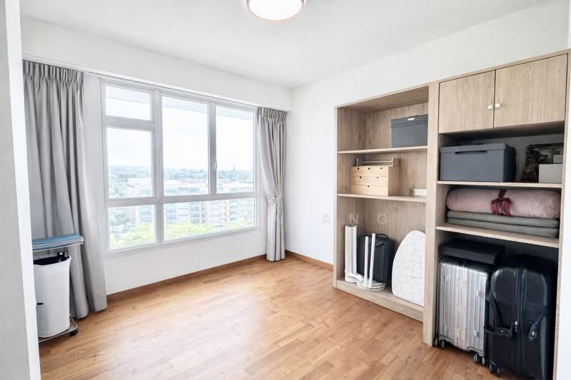 42A Margaret Drive HDB Flat For Sale at S$ 1,188,800 | PropertyGuru Singapore - Common bedroom