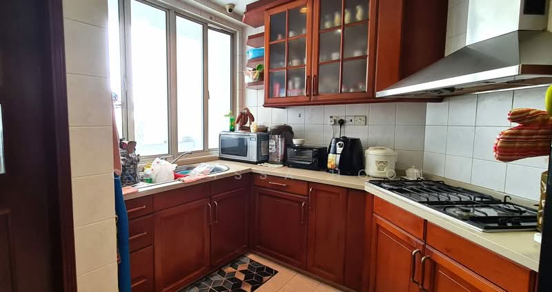 Northoaks Condominium For Sale at S$ 1,300,000 | PropertyGuru Singapore - Kitchen