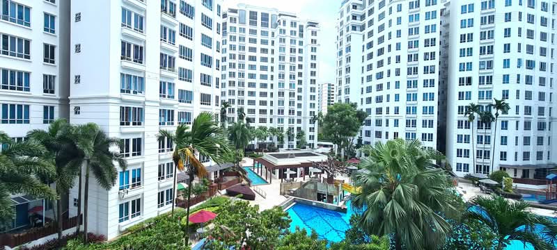 Northoaks Condominium For Sale at S$ 1,300,000 | PropertyGuru Singapore - Exterior