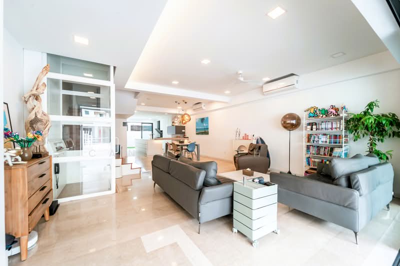 For Sale - Renovated Inter Terrace With Home Lift At Guan Soon ...