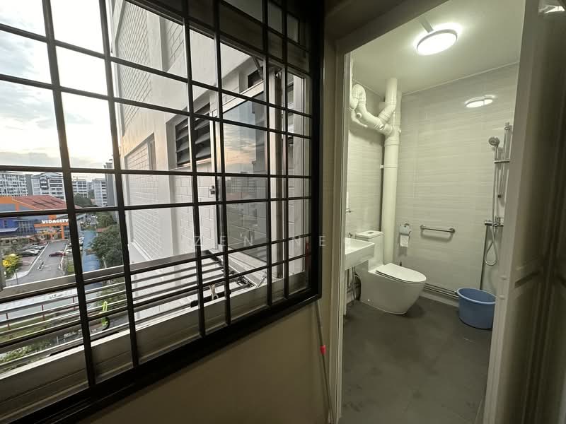 453 Pasir Ris Drive 6, 453 Pasir Ris Drive 6, Room Rental, 100 sqft, HDB Flat For Rent, by Zen Neo, 500063639 - Bathroom - PropertyGuru.com.sg