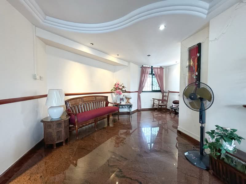 Living Room (Suggested Study Room)