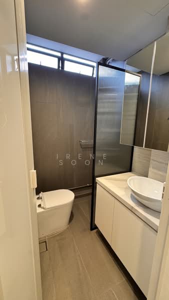 Loyang Valley, 200 Loyang Avenue, Studio, 350 sqft, Condominium For Rent, by Irene Soon, 500063680 - Bathroom - PropertyGuru.com.sg