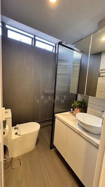 Loyang Valley, 200 Loyang Avenue, Studio, 400 sqft, Condominium For Rent, by Irene Soon, 500063680 - Bathroom - PropertyGuru.com.sg