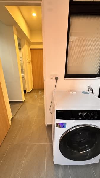 Loyang Valley, 200 Loyang Avenue, Studio, 400 sqft, Condominium For Rent, by Irene Soon, 500063680 - Corridor - PropertyGuru.com.sg