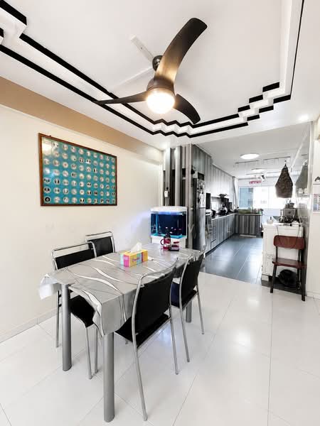 167 Yishun Ring Road, 167 Yishun Ring Road, 3 Bedrooms, 1,302 sqft, HDB Flat For Sale, by Mohana Vel T Kasi, 500063685 - Dining Room - PropertyGuru.com.sg
