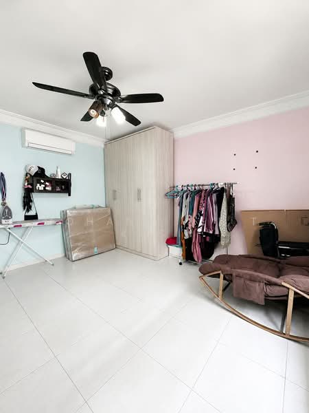 167 Yishun Ring Road, 167 Yishun Ring Road, 3 Bedrooms, 1,302 sqft, HDB Flat For Sale, by Mohana Vel T Kasi, 500063685 - Common Bedroom 2 - PropertyGuru.com.sg