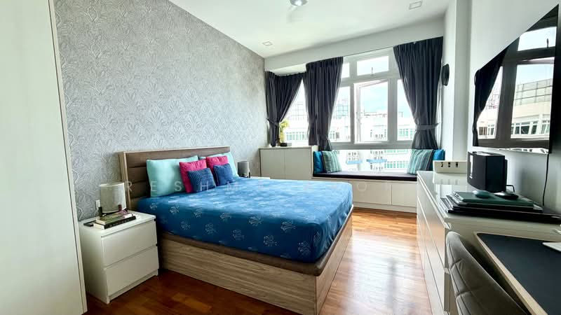 Costa Del Sol Condominium For Sale at S$ 3,748,888 | PropertyGuru Singapore - Master bedroom