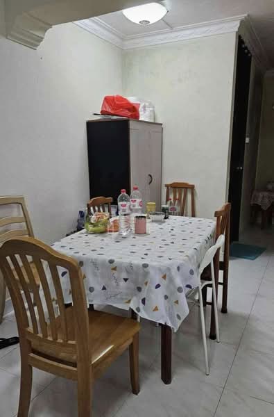 227 Bishan Street 23, 227 Bishan Street 23, Room Rental, 150 sqft, HDB Flat For Rent, by Ethel Zhang, 500063704 - Dining Room - PropertyGuru.com.sg
