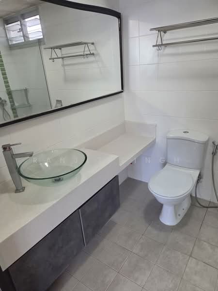 452 Yishun Ring Road, 452 Yishun Ring Road, 3 Bedrooms, 990 sqft, HDB Flat For Sale, by Ranjit Singh, 500063705 - Bathroom - PropertyGuru.com.sg