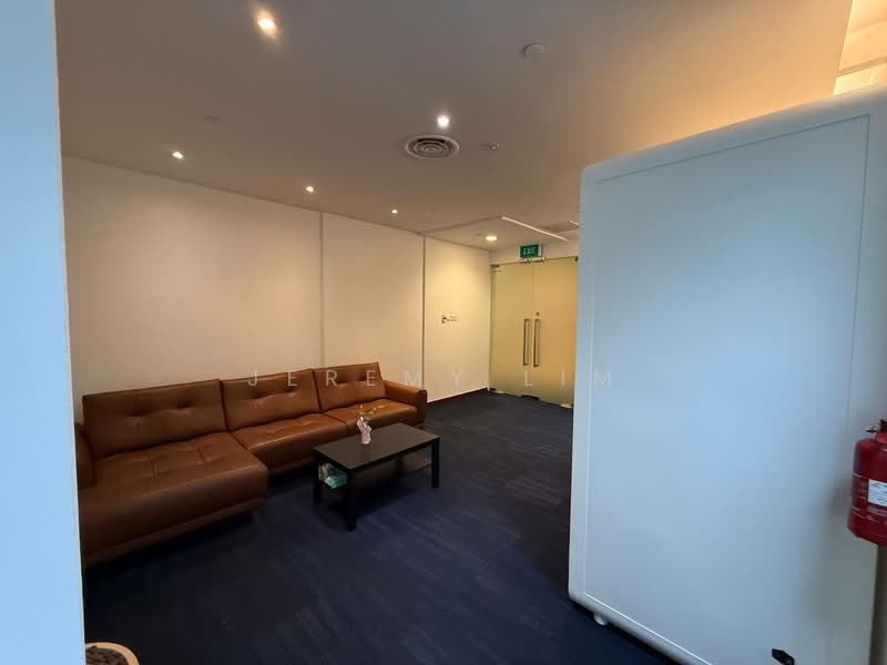 Suntec City Tower, 5 Temasek Boulevard, 2,443 sqft, Office For Rent, by Jeremy Lim, 500063710 - Living Room - CommercialGuru.com.sg