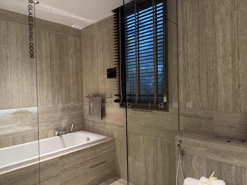 River Modern Condominium For Sale at S$ 5,995,000 | PropertyGuru Singapore - Bathroom