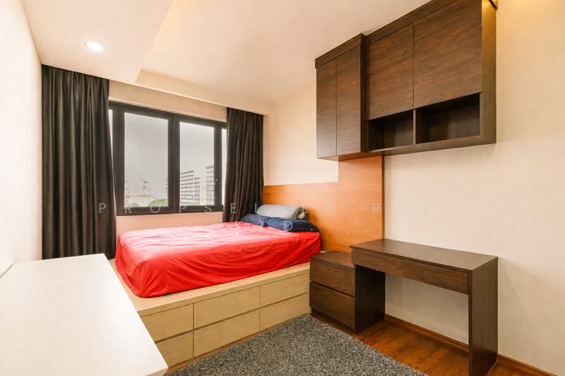 SkyPark Residences Executive Condominium For Sale at S$ 1,600,000 | PropertyGuru Singapore - Bedroom