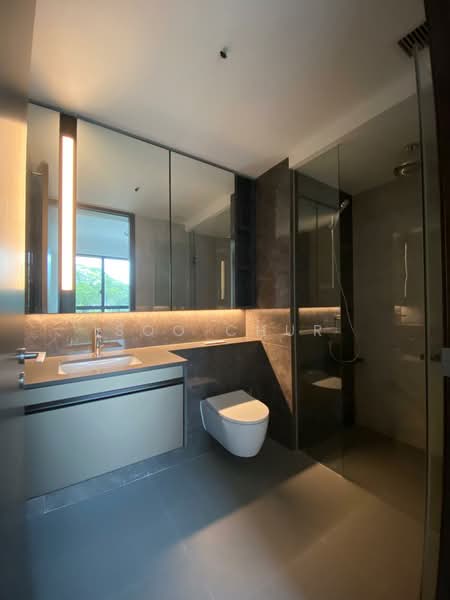 Tembusu Grand, 94 Jalan Tembusu, 2 Bedrooms, 669 sqft, Condominium For Rent, by Soo Chur, 500063728 - Bathroom - PropertyGuru.com.sg