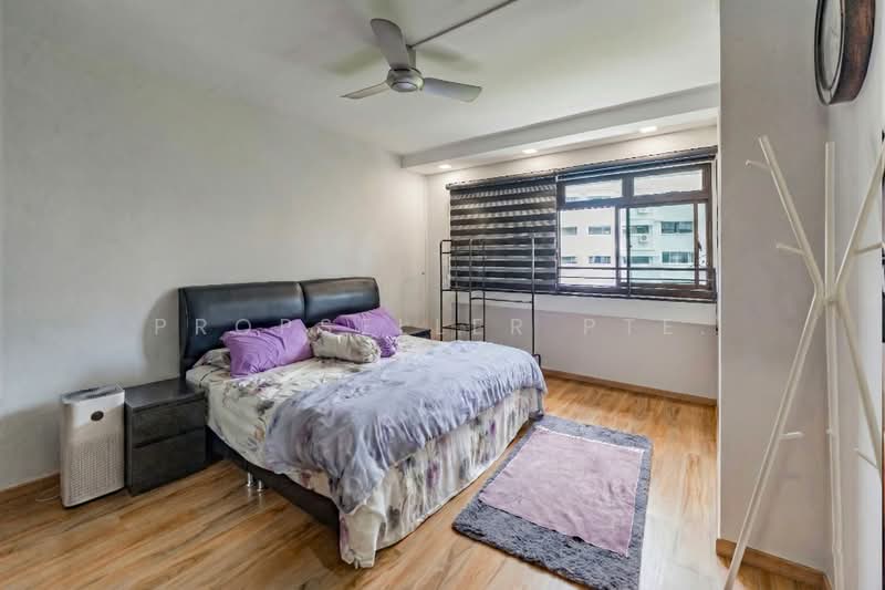 650 Woodlands Ring Road HDB Flat For Sale at S$ 850,000 | PropertyGuru Singapore - Bedroom