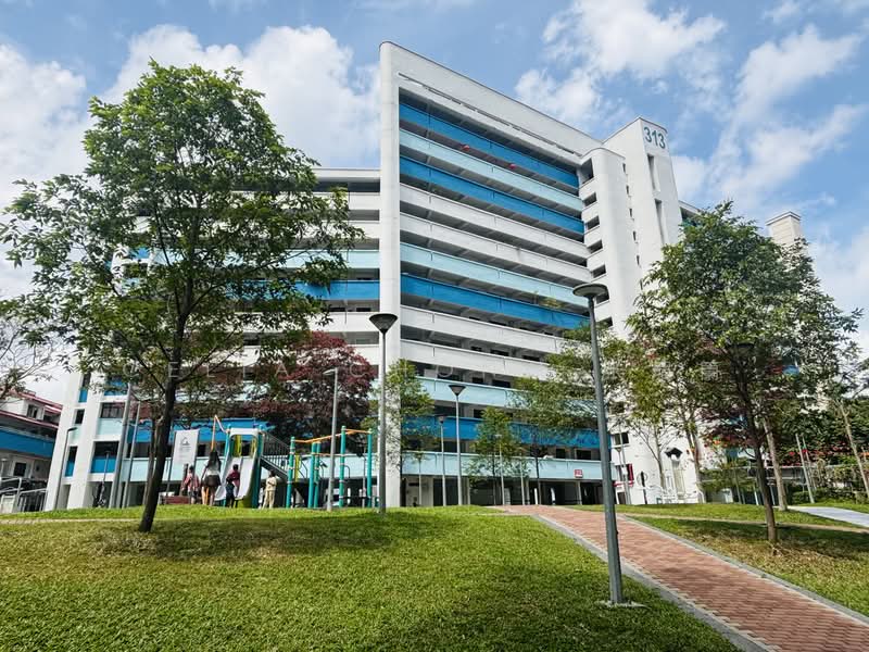 For Sale - 315 Hougang Avenue 5