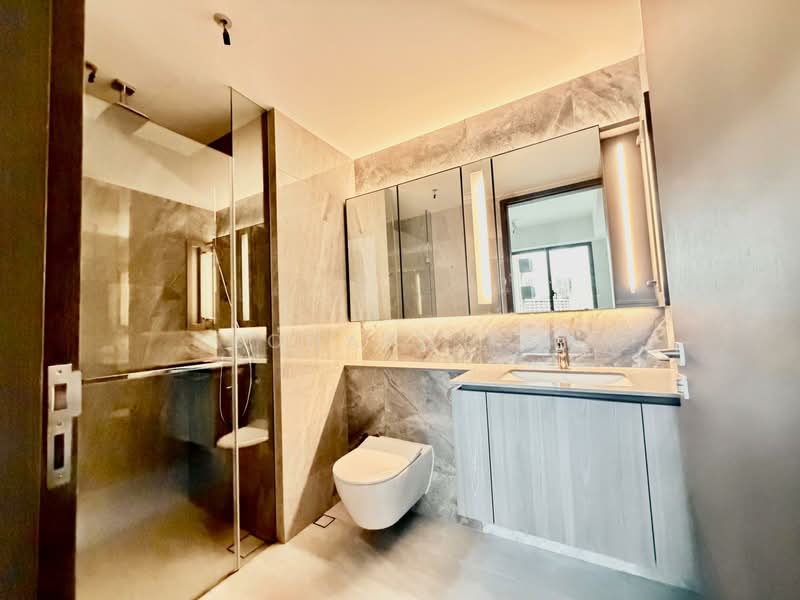 Piccadilly Grand, 3 Northumberland Road, 1 Bedroom, 517 sqft, Condominium For Rent, by Leonard Tan, 500063745 - Bathroom - PropertyGuru.com.sg