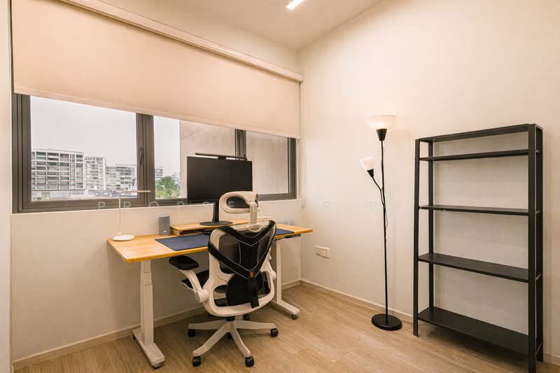 The Watergardens at Canberra Condominium For Sale at S$ 1,230,000 | PropertyGuru Singapore - Study