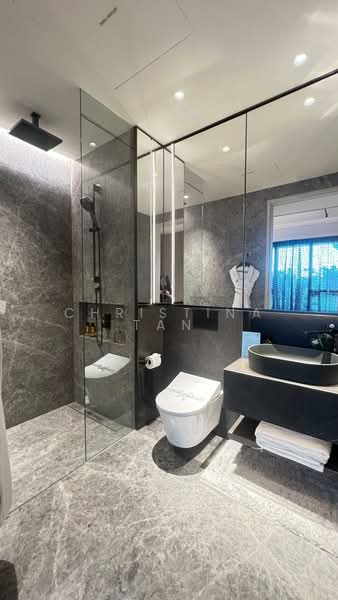 W Residences Marina View - Singapore, 22 Marina View, 2 Bedrooms, 710 sqft, Condominium For Sale, by Christina Tan, 500063754 - Bathroom - PropertyGuru.com.sg