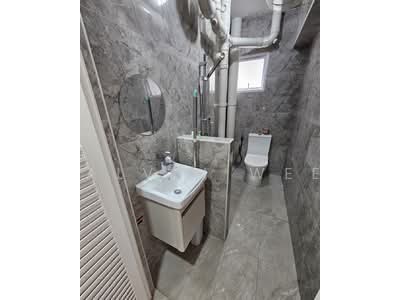 For Rent - 588B Montreal Drive