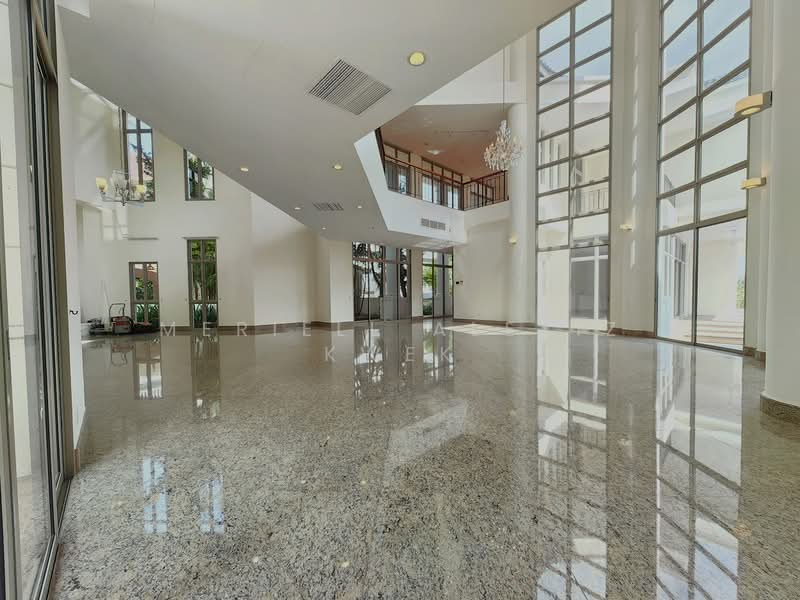 Spacious GCB off Holland Road - with amazing huge pool, Bukit Sedap, 6 Bedrooms, 12,500 sqft, Good Class Bungalow For Rent, by Meriell Alexiz Kwek, 500063792 - Interior - PropertyGuru.com.sg
