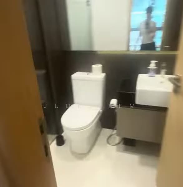 Esparina Residences, 113 Compassvale Bow, Studio, 400 sqft, Executive Condominium For Rent, by Jude Teem, 500063802 - Bathroom - PropertyGuru.com.sg