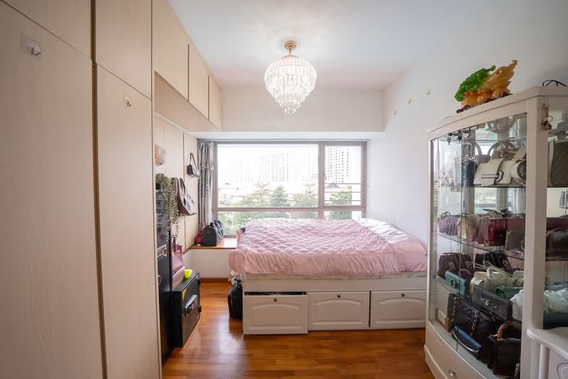 Trevista Condominium For Sale at S$ 2,750,000 | PropertyGuru Singapore - Bedroom