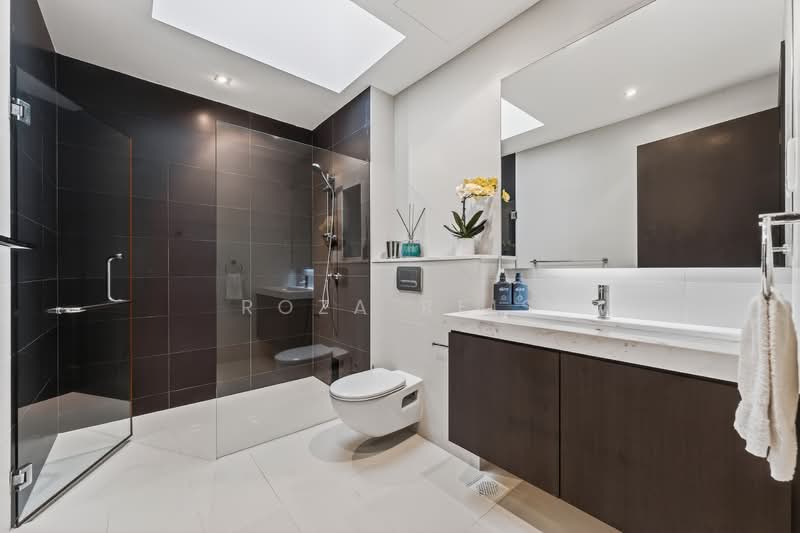 Frankel Estate Semi-Detached House For Sale at S$ 10,800,000 | PropertyGuru Singapore - Bathroom