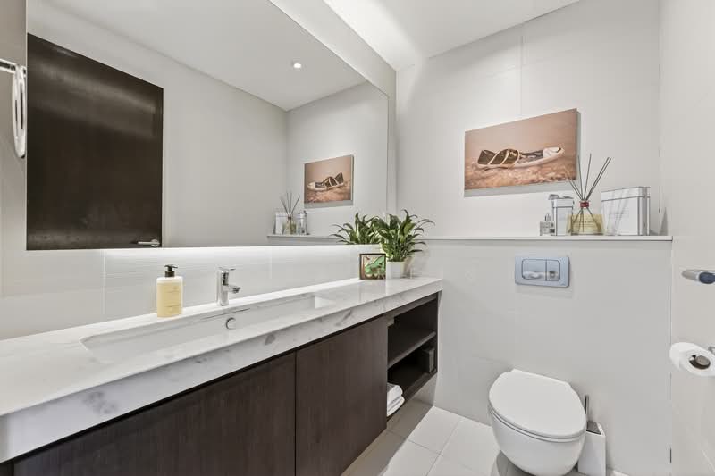 Frankel Estate Semi-Detached House For Sale at S$ 10,800,000 | PropertyGuru Singapore - Powder Room