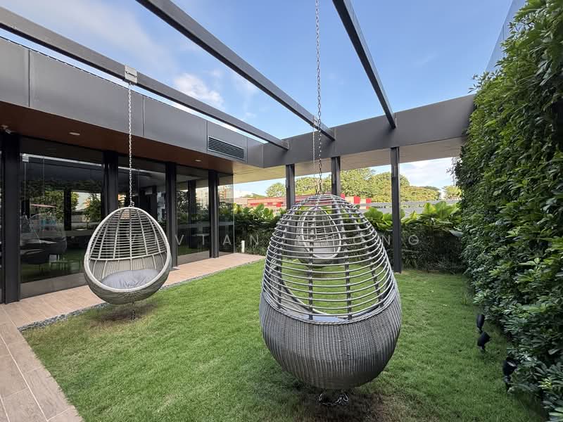 Sceneca Residence, Tanah Merah Kechil Link, 3 Bedrooms, 904 sqft, Condominium For Sale, by Vivian Chong, 500063815 - Exterior - PropertyGuru.com.sg