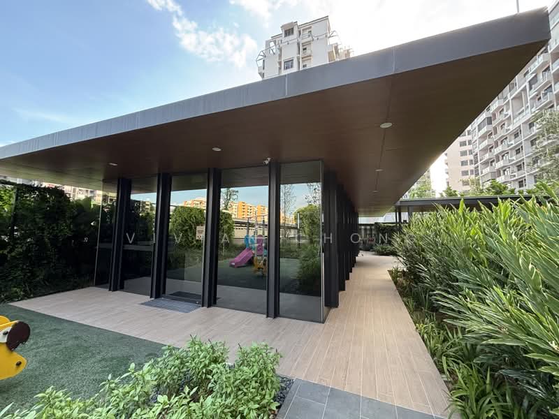 Sceneca Residence, Tanah Merah Kechil Link, Bedok / Upper East Coast, 3 Bedrooms, 904 sqft, Condominium For Sale, by Vivian Chong, 500063815 - Exterior - PropertyGuru.com.sg