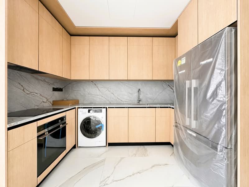 Claydence Apartment For Sale at S$ 2,797,600 | PropertyGuru Singapore - Kitchen