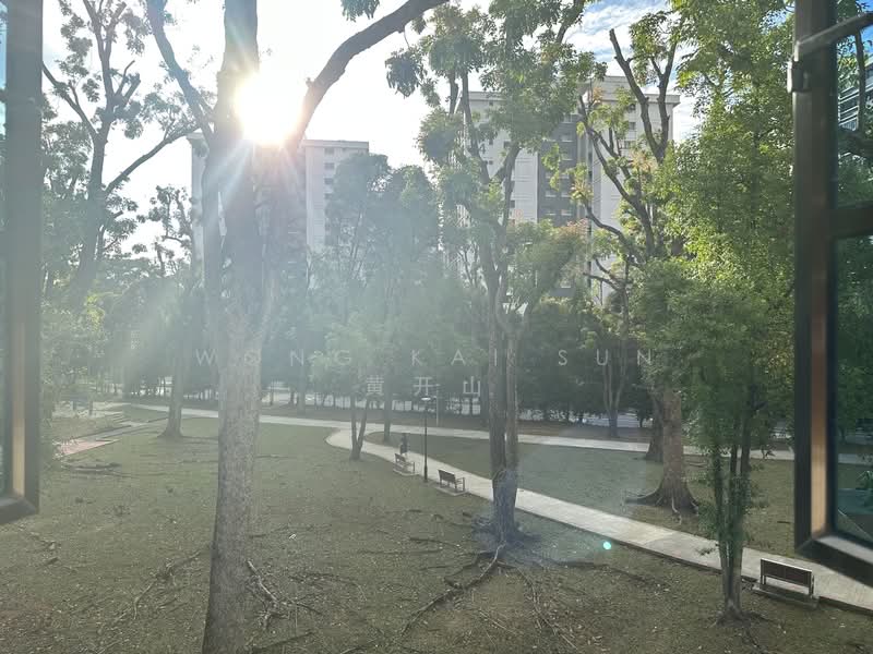 656 Hougang Avenue 8 HDB Flat For Sale at S$ 899,999 | PropertyGuru Singapore - Exterior